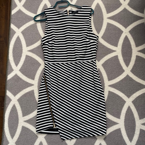 Striped Bodycon Dress - Picture 1 of 5